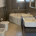Enea Luxury - Piccinni דירה