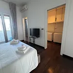 Enea Luxury - Piccinni בארי