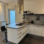 Enea Luxury - Piccinni דירה